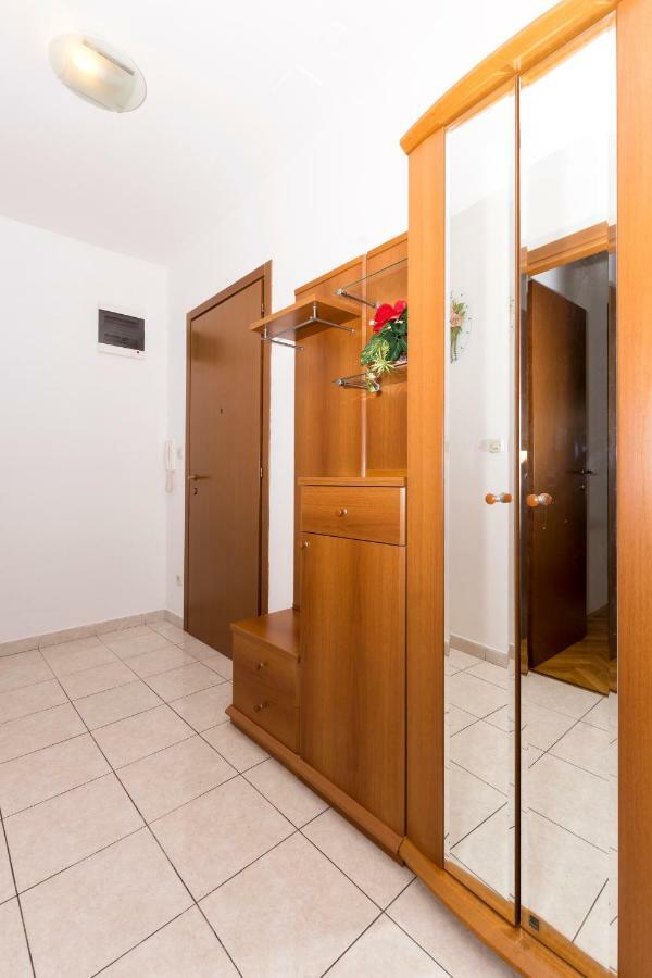 Apartment Dormir Спліт Екстер'єр фото